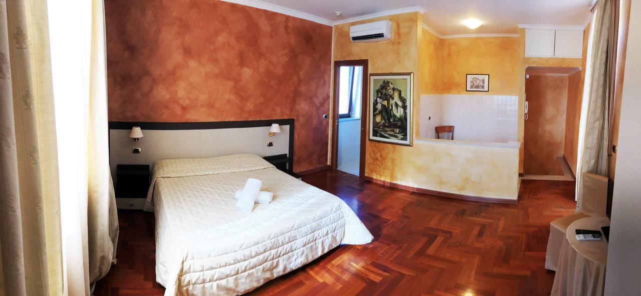 La Locanda Del Palatoraffinato Ciampino Eksteriør billede